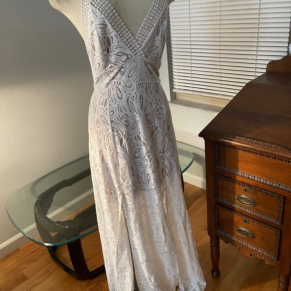 Sexy culture backless GUESS Los Angeles dress - Picture 5 of 12